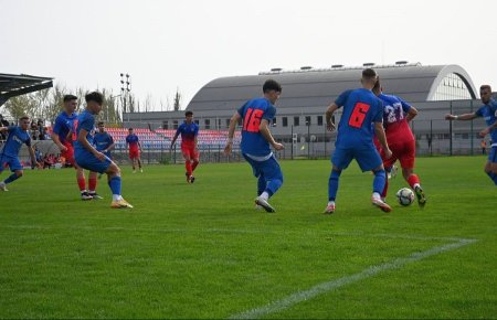 Scandal in Liga de Tineret » Ultrasii de la CSA Steaua si FCSB s-au injurat la meciul juniorilor