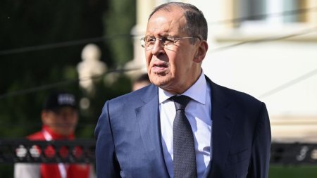 Vladimir Putin l-a trimis pe Serghei Lavrov la Teheran | Se asteapta ca Iranul sa intre in razboi, ca raspuns la invazia terestra a Israelului