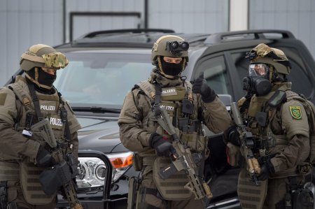 <span style='background:#EDF514'>OSAMA</span> germanul, un fost membru ISIS suspectat ca planuia un atentat terorist, a fost arestat la Duisburg. Ce intentiona sa faca