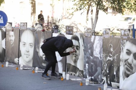 Cei 65 de oameni care au murit dupa incendiul de la Colectiv, comemorati de rude si prieteni, la 8 ani dupa tragedie