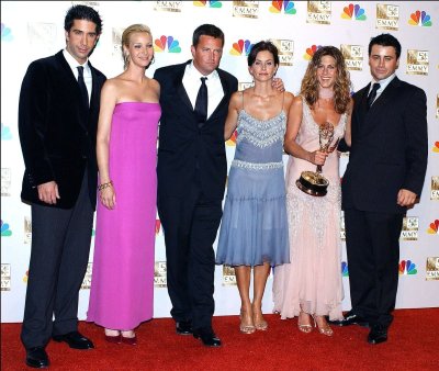 Primul mesaj al actorilor din Friends dupa moartea lui Matthew Perry: O pierdere uriasa
