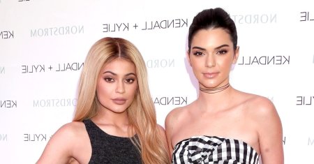 Kylie si Kendall Jenner, super-sexy de Halloween! Iata cum s-au costumat
