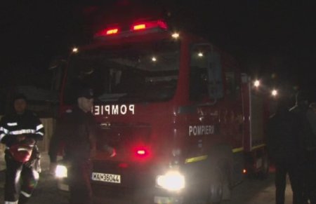 Zeci de copii, evacuati in plina noapte dintr-o pensiune din Bacau, in urma unor scapari de gaze