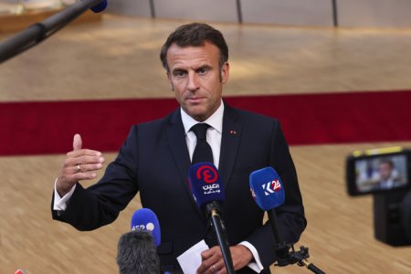 Macron urmareste acorduri nucleare in sfera de influenta a Rusiei
