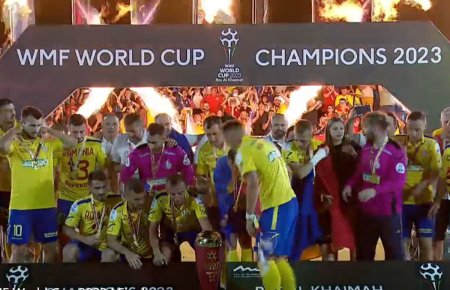 Sarbatoare mondiala » Romania n-a plecat doar cu trofeul suprem din Emiratele Arabe Unite! Ce s-a intamplat pe podium