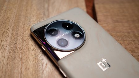 OnePlus 12 se pregateste de lansare: Ecran X1 Oriental, Snapdragon 8 Gen 3 si Camera Hasselblad