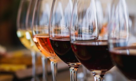 Franta redevine cel mai mare producator global de vin in 2023