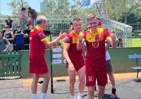 Romania - Uruguay, finala Campionatului Mondial de padbol » In fata unui nou trofeu major
