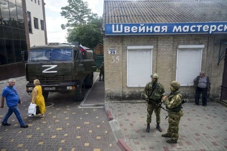Atentat ucrainean in orasul ocupat Melitopol: trei ofiteri rusi au fost ucisi din razbunare la o intalnire FSB-Rosgvardia, spune Kievul