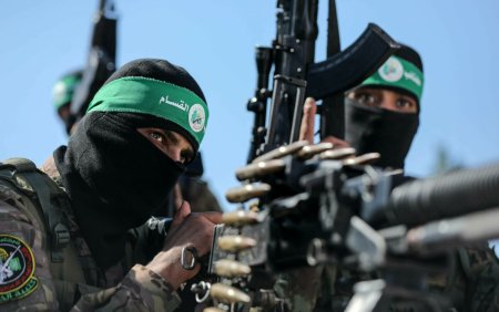 Aripa armata a Hamas cere cinci zile de armistitiu. Gruparea negociaza pentru eliberarea a 70 de ostatici