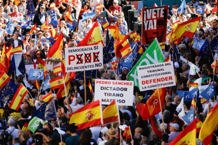 Spania: premierul Sánchez, gata de un nou mandat, dupa un criticat acord de amnistie catalana. Cum a aparut cazul Romania-Dragnea in dezbatere