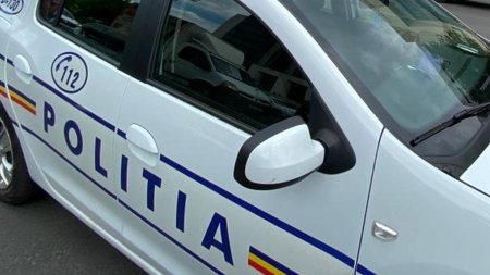 Jandarmerita prinsa cu droguri in poseta, in timpul unui control de rutina in trafic, in Bucuresti