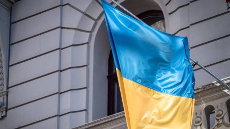 Ucraina schimba istoria in <span style='background:#EDF514'>MANUALE</span>le destinate elevilor romani. Bucovina de Nord si sudul Basarabiei, prezentate ca teritorii ucrainene, ocupate de Romania