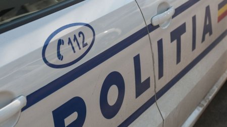 Autospeciala de politie, vandalizata de un tanar dupa ce un prieten i-a fost arestat, in Constanta