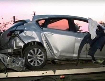 Reuters: Politia inca investigheaza cauza accidentului urmat de <span style='background:#EDF514'>EXPLOZIA</span> unei masini la granita SUA-Canada