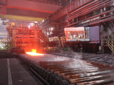 Bursa. Combinatul siderurgic ArcelorMittal Hunedoara: E&Y nu a acceptat sa auditeze situatiile financiare aferente anului 2023. Exista riscul de a nu depune situatiile financiare auditate in termenul legal