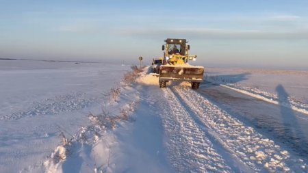 Lista completa a drumurilor inchise in Romania, din cauza ninsorii si viscolului, astazi, 27 noiembrie