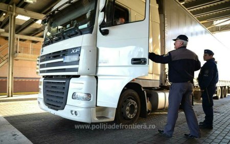 Captura de 1,5 milioane de euro la vama Nadlac II. Ce au gasit politistii intr-un TIR care mergea spre R. Moldova. FOTO