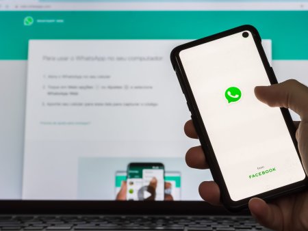 WhatsApp reintroduce o functie populara pentru utilizatorii web a aplicatiei