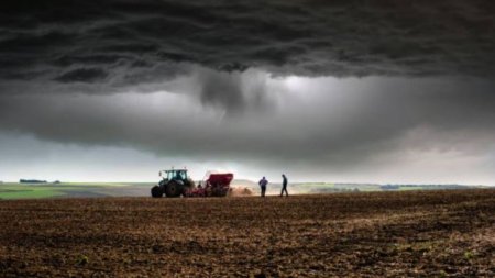Vesti bune pentru fermieri: Precipitatii record in noiembrie, dupa seceta extrema