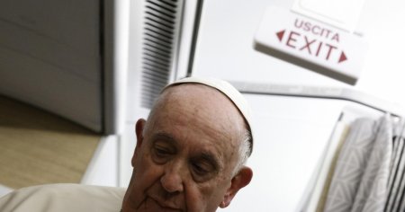 La aproape 87 de ani, Papa Francisc si-a amanat <span style='background:#EDF514'>INTALNIRI</span>le din cauza problemelor de sanatate