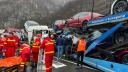 Accident grav pe DN 7, Valea Oltului. Traficul a fost blocat dupa ce doua autotrenuri cu platforma de transport masini s-au ciocnit