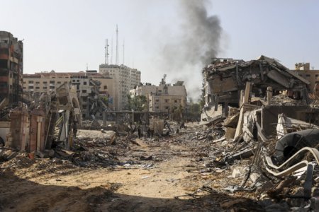 Se trage din nou in Gaza si Israel. Armata israeliana este din nou pregatita sa distruga Hamas, potrivit unui purtator de cuvant