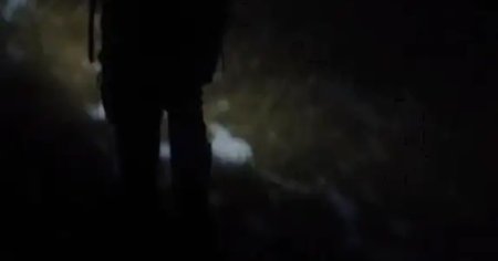 <span style='background:#EDF514'>TURISTA</span> din Cehia, salvata de la moarte sigura. S-a ratacit in Muntii Baiului pe un frig patrunzator VIDEO