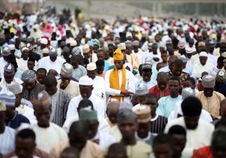 O drona militara a ucis din greseala 85 de persoane care celebrau o sarbatoare musulmana, in Nigeria