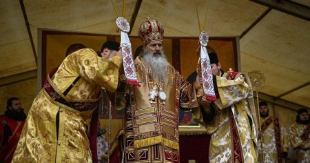 IPS Teodosie, atac la Banescu, purtator de cuvant al Patriarhiei, in cazul mitei de la Arhiepiscopia Tomisului: Incalca flagrant hotararea Sfantului Sinod