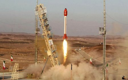 Iranul anunta ca a lansat o capsula de viata in spatiu, care pregateste trimiterea unui <span style='background:#EDF514'>ASTRONAUT</span>