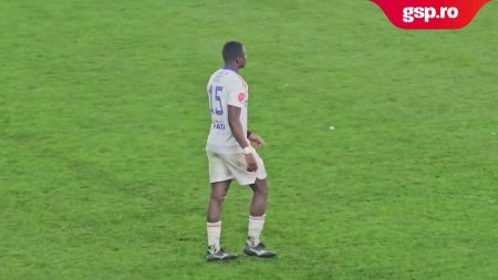 Cupa Romaniei. Dinamo - Otelul Galati » Gestul lui François Yabré catre suporterii dinamovisti ce i-au adresat injurii rasiste