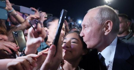 Candidatura lui Putin la alegerile din Rusia, subiect de <span style='background:#EDF514'>BANCURI</span> la Casa Alba