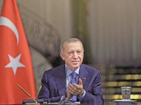 Reactia lui Erdogan dupa veto-ul Statelor Unite in Consiliul de Securitate al ONU: Cererea Consiliului de Securitate al Organizatiei Natiunilor Unite pentru incetarea focului este respinsa doar prin veto-ul Statelor Unite. Este aceasta dreptate? Consiliul trebuie sa fie reformat