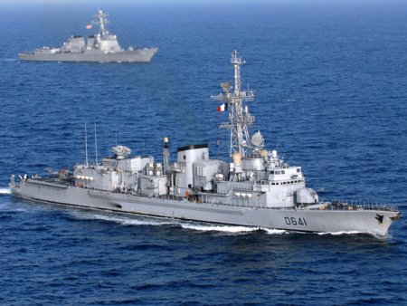 O nava de razboi franceza a doborat doua drone lansate de pe coasta Yemenului