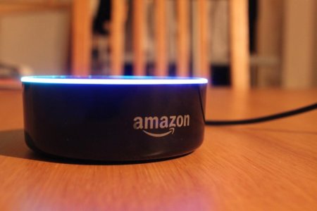 Amazon a dezvaluit cele mai frecvente intrebari adresate asistentului vocal Alexa in acest an