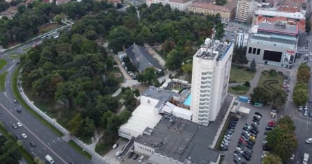 Parc modernizat in bataie de joc. Primaria Timisoara refuza de doi ani sa receptioneze proiectul si a retinut garantia de executie