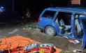 FOTO | Accident cu trei victime in Arges. O <span style='background:#EDF514'>TANARA DE 19 ANI</span> a murit dupa ce masina in care se afla s-a izbit de un copac