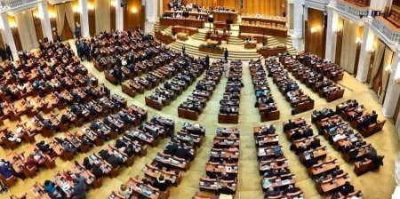 Legea bugetului de stat pe 2024 intra de luni in dezbaterea Parlamentului