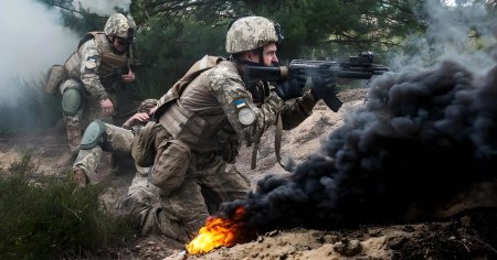 Soldatii ucraineni implicati in traversarea raului Nipru au descris ofensiva ca fiind brutala si inutila, scrie The New York Times