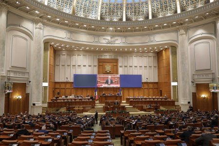 Camera Deputatilor a adoptat proiectul initiat de catre Nicolae Ciuca si Marce Ciolacu privind unele masuri pentru consolidarea capacitatii de combatere a evaziunii fiscale