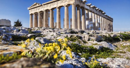 In Grecia, <span style='background:#EDF514'>PRETUL BILETELOR</span> la Acropola din Atena in 2025 va creste cu 50%