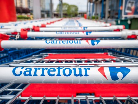 Program Carrefour de Craciun 2023. Orarul magazinelor Carrefour pe 24, 25 si 26 decembrie