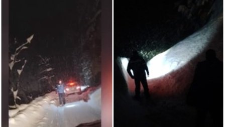 O familie cu patru copii a ramas blocata cu masina in zapada, in Alba. Jandarmii au intervenit de urgenta