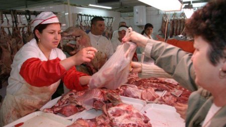 Cu cat se vinde carnea de porc in Ajun de Craciun 