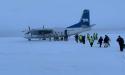 Un avion Antonov cu 30 de pasageri la bord a ratat pista si a aterizat pe un rau inghetat, in Rusia