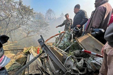 <span style='background:#EDF514'>ACCIDENTUL AVIATIC</span> din Nepal, in urma caruia 72 de oameni au murit, a fost provocat de o eroare grava a pilotilor: Au calat motoarele