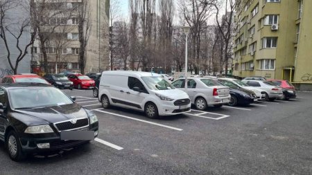 De la 1 ianuarie se scumpesc tarifele pentru <span style='background:#EDF514'>PARCARI</span>le de resedinta din Bucuresti. Pretul pentru un loc de parcare in functie de zona, din 2024