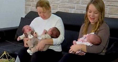 Tripletii abandonati in Maternitatea din Baia Mare au petrecut primul lor Craciun in noua familie