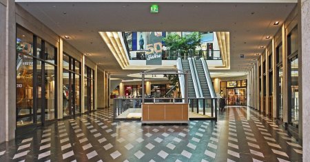 Programul mall-urilor de Anul Nou din Capitala: Park Lake, Mega Mall, AFI, Plaza, Promenada, Baneasa, Bucuresti Mall, Veranda, Mega Mall